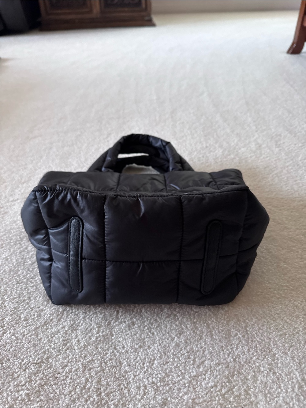 lululemon athletica Black Quilted Tote Bag 5L All Black - Picture 2 of 8